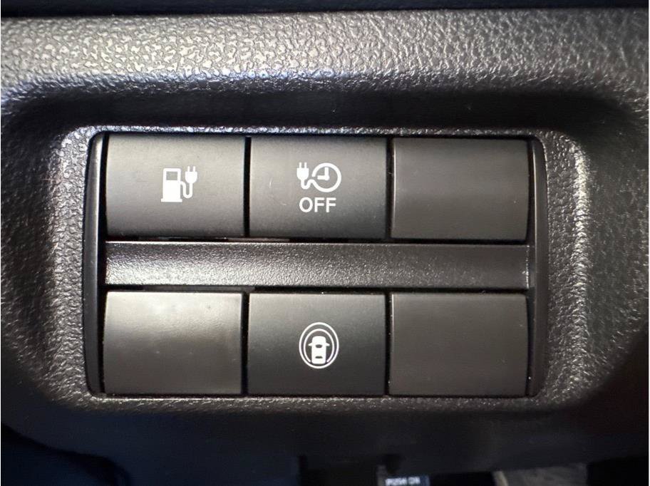 Used 2025 Nissan Leaf S FWD image 26