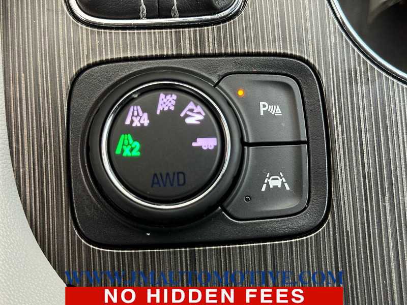 Used 2019 GMC Acadia SLT image 36