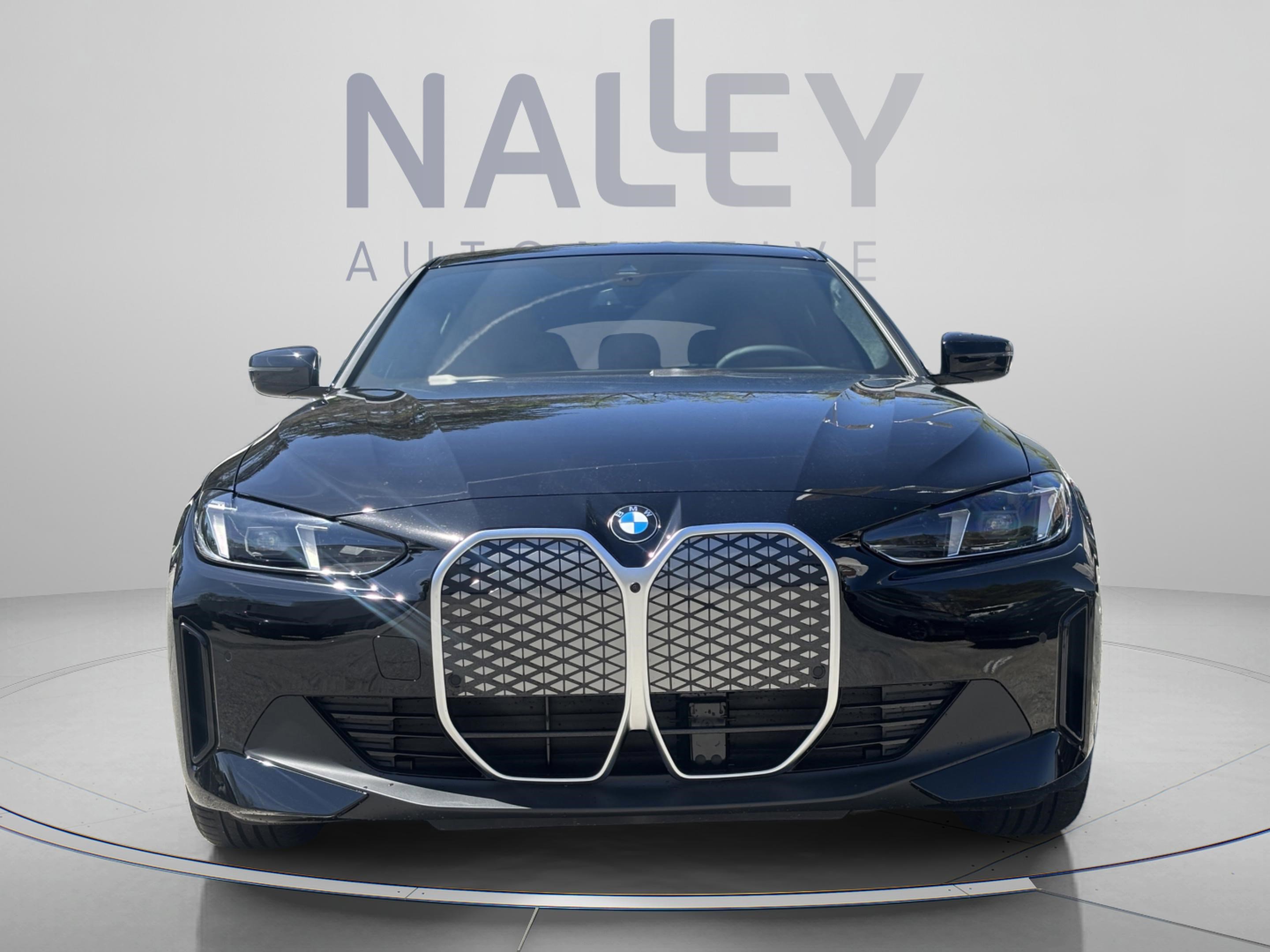 Used 2026 BMW i4 eDrive40 w/ Parking Assistance Package RWD image 6