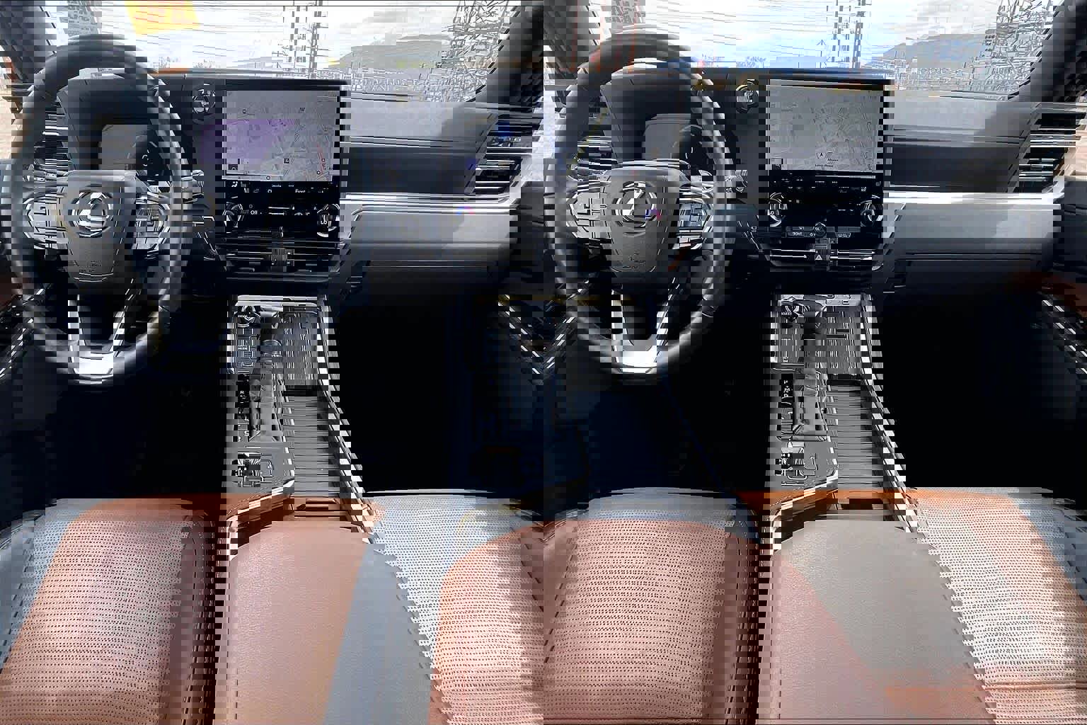 Certified 2024 Lexus GX 550 w/ Accessory Package (2T) image 14