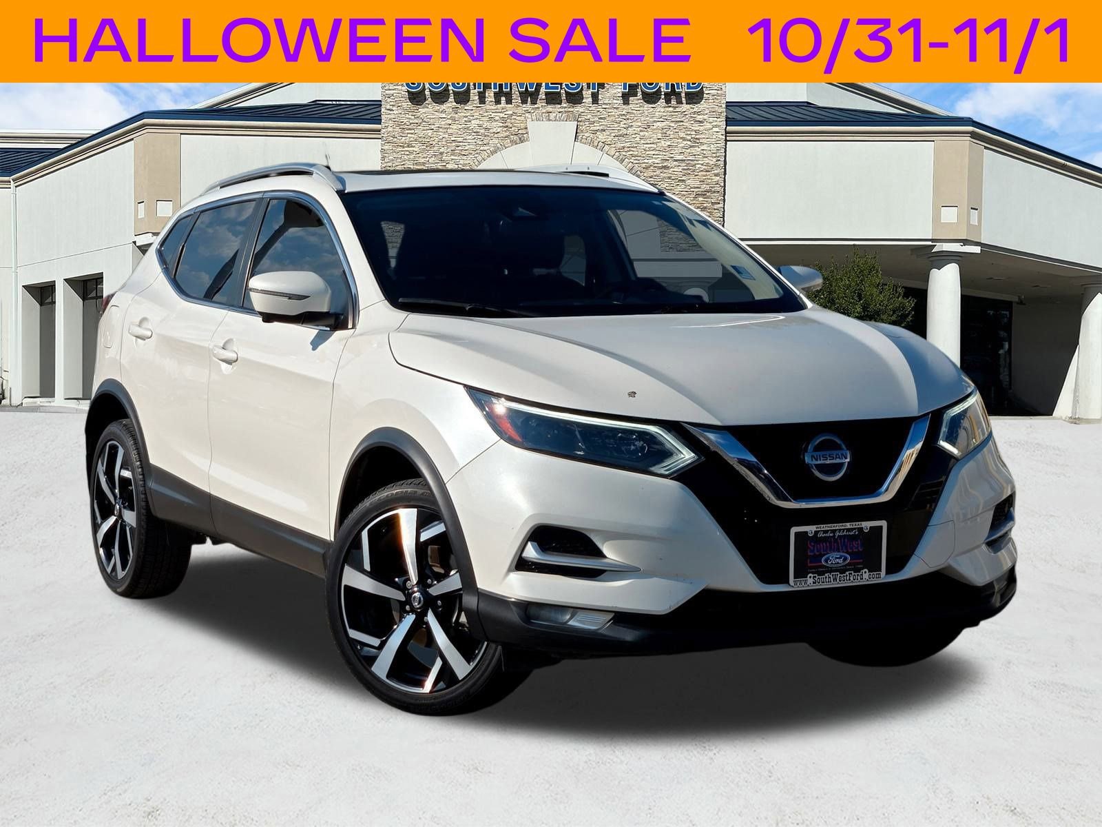 Used 2021 Nissan Rogue Sport SL w/ Premium Package