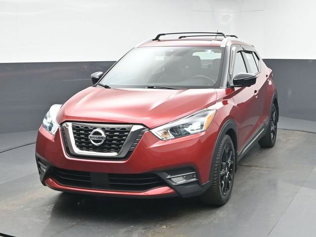 Used 2020 Nissan Kicks SR w/ SR Premium Package image 3