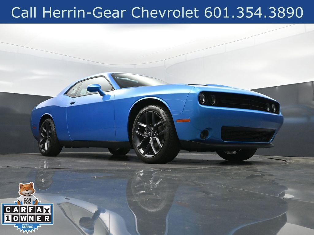 Used 2023 Dodge Challenger SXT w/ Blacktop Package image 44