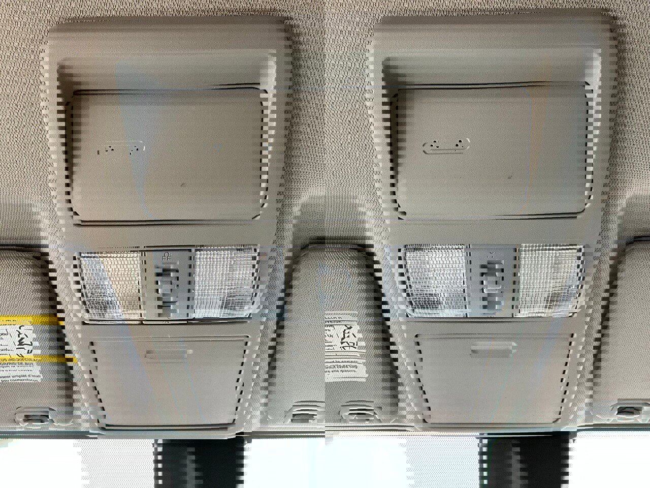 Used 2022 Nissan Frontier SV image 17