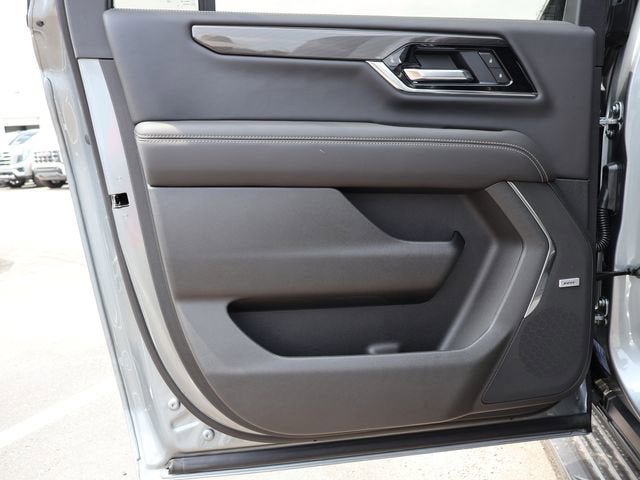 New 2026 GMC Yukon XL Elevation w/ Elevation Premium Package AWD/4WD image 24