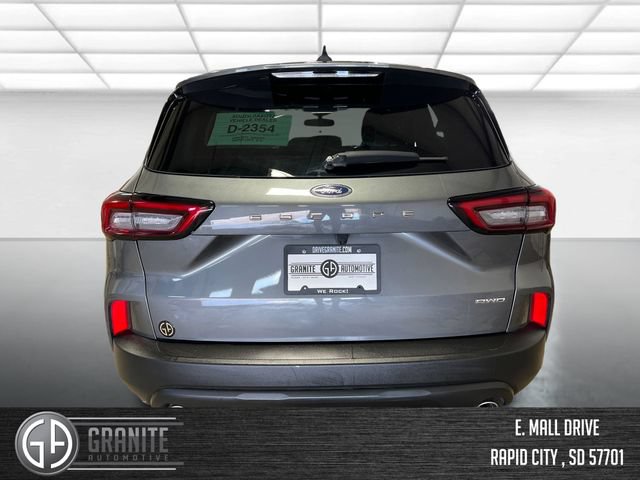 Used 2025 Ford Escape ST-Line Select AWD/4WD image 4