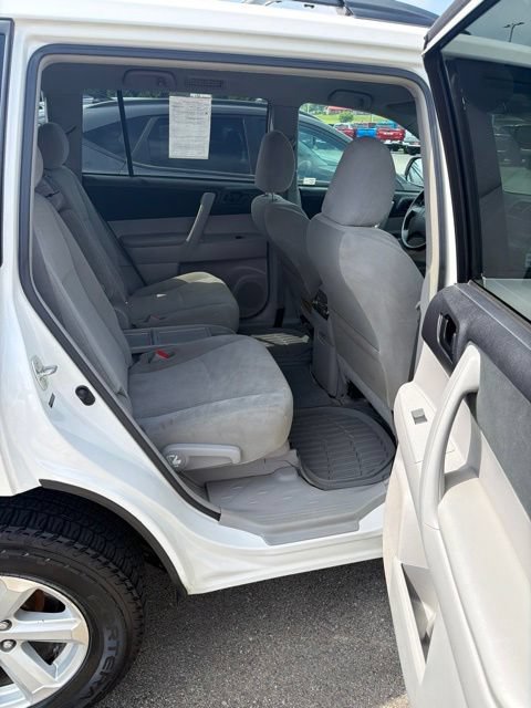 Used 2010 Toyota Highlander 4WD image 30