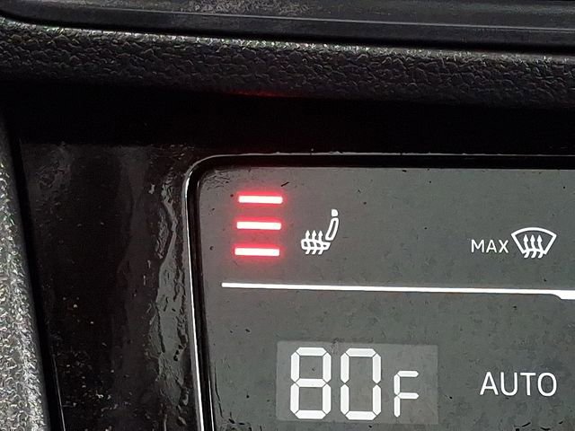 Used 2025 Volkswagen Jetta SE image 26