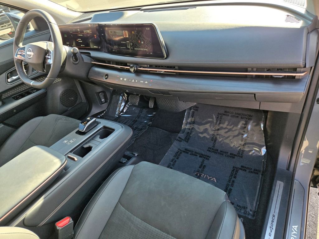Used 2024 Nissan Ariya AWD image 21
