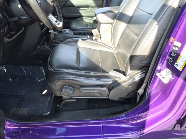 Used 2023 Jeep Wrangler Unlimited Sahara w/ Cold Weather Group image 14