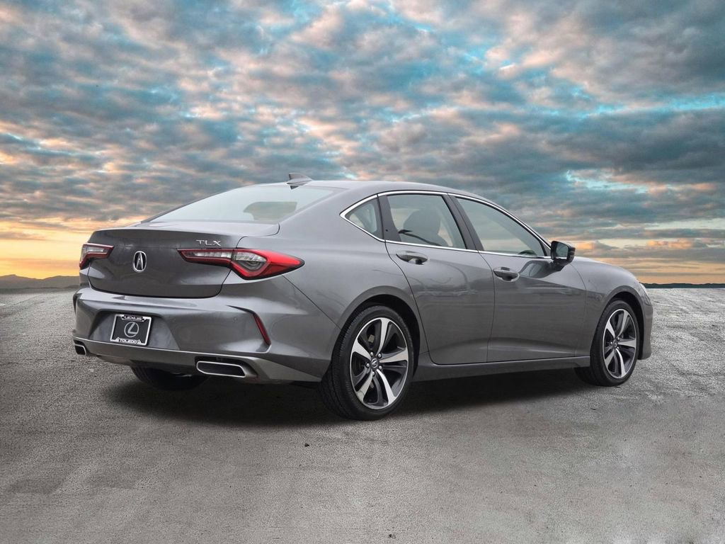 Used 2025 Acura TLX w/ Technology Package image 8