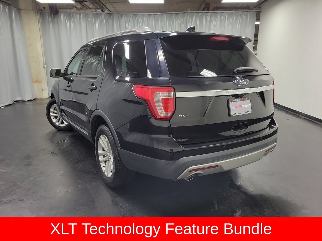 Used 2017 Ford Explorer XLT w/ Equipment Group 202A FWD image 7