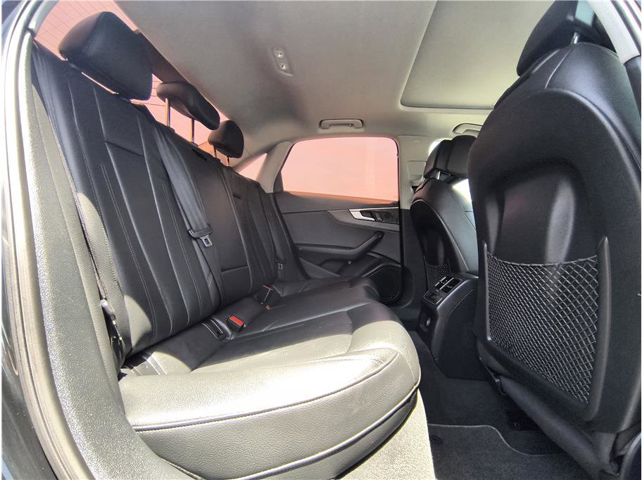 Used 2019 Audi A4 2.0T Premium FWD image 14