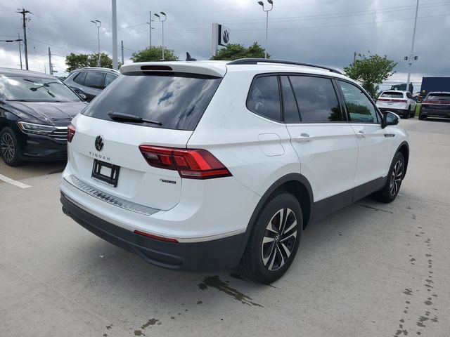Used 2024 Volkswagen Tiguan S AWD/4WD image 4
