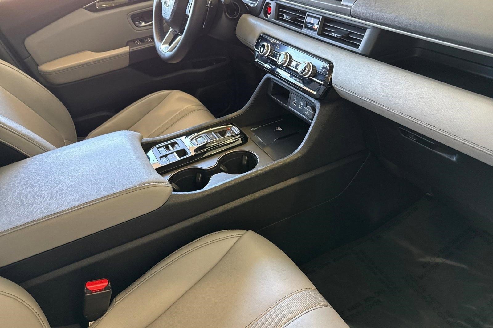 Used 2023 Honda Pilot EX-L image 31