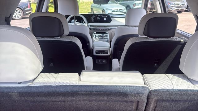 Used 2024 Hyundai Palisade AWD image 19