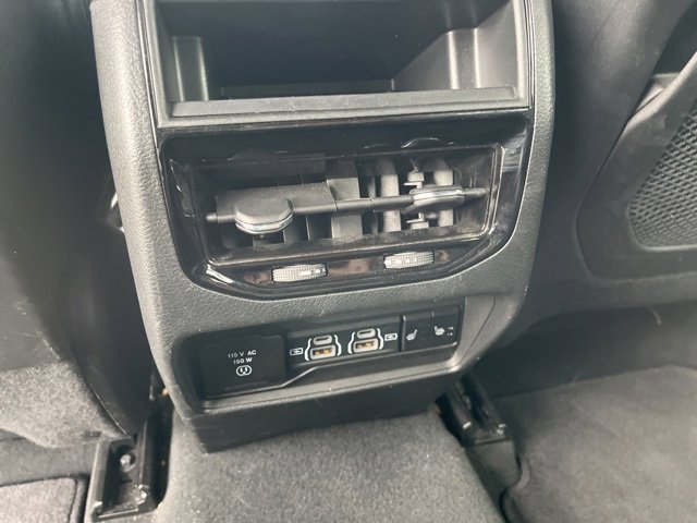 Used 2024 Jeep Grand Cherokee Limited 4xe image 19