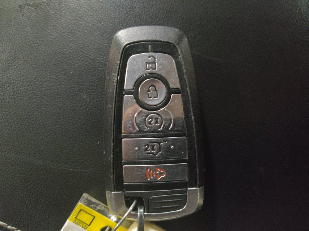Used 2021 Ford Explorer Limited w/ Equipment Group 301A RWD image 32