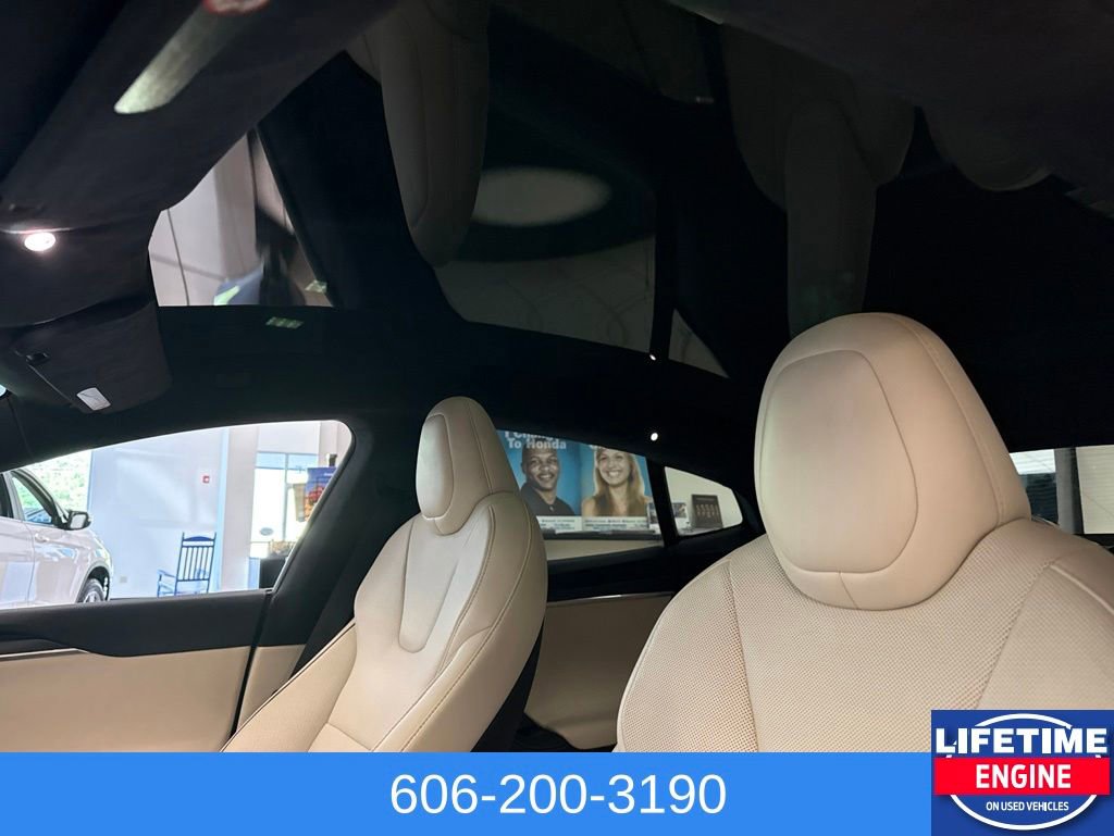 Used 2021 Tesla Model S Plaid AWD/4WD image 18