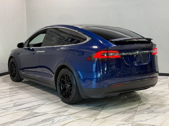 Used 2016 Tesla Model X 75D AWD/4WD image 8