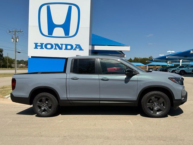 New 2026 Honda Ridgeline TrailSport image 2