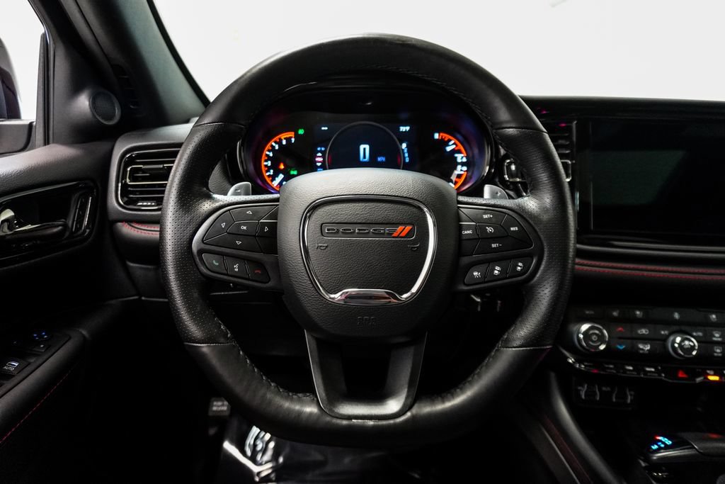 Used 2023 Dodge Durango R/T w/ Tow 'N Go Package AWD/4WD image 17