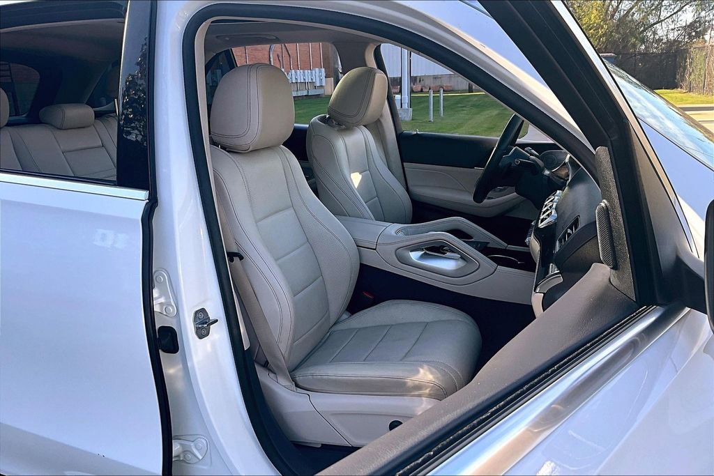 Used 2020 Mercedes-Benz GLE 350 w/ Premium Package image 10