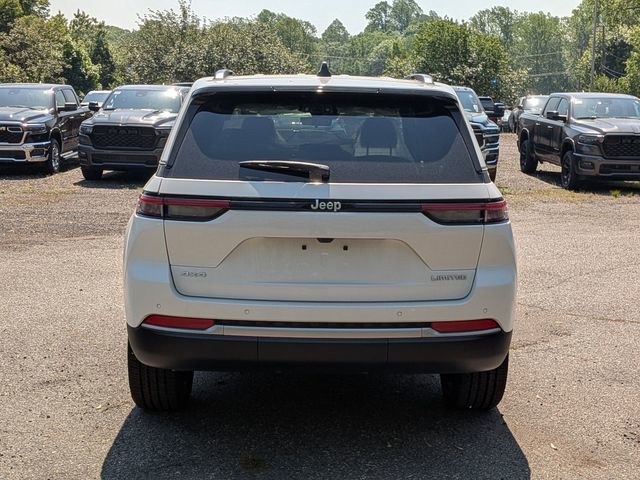 New 2026 Jeep Grand Cherokee Limited AWD/4WD image 4