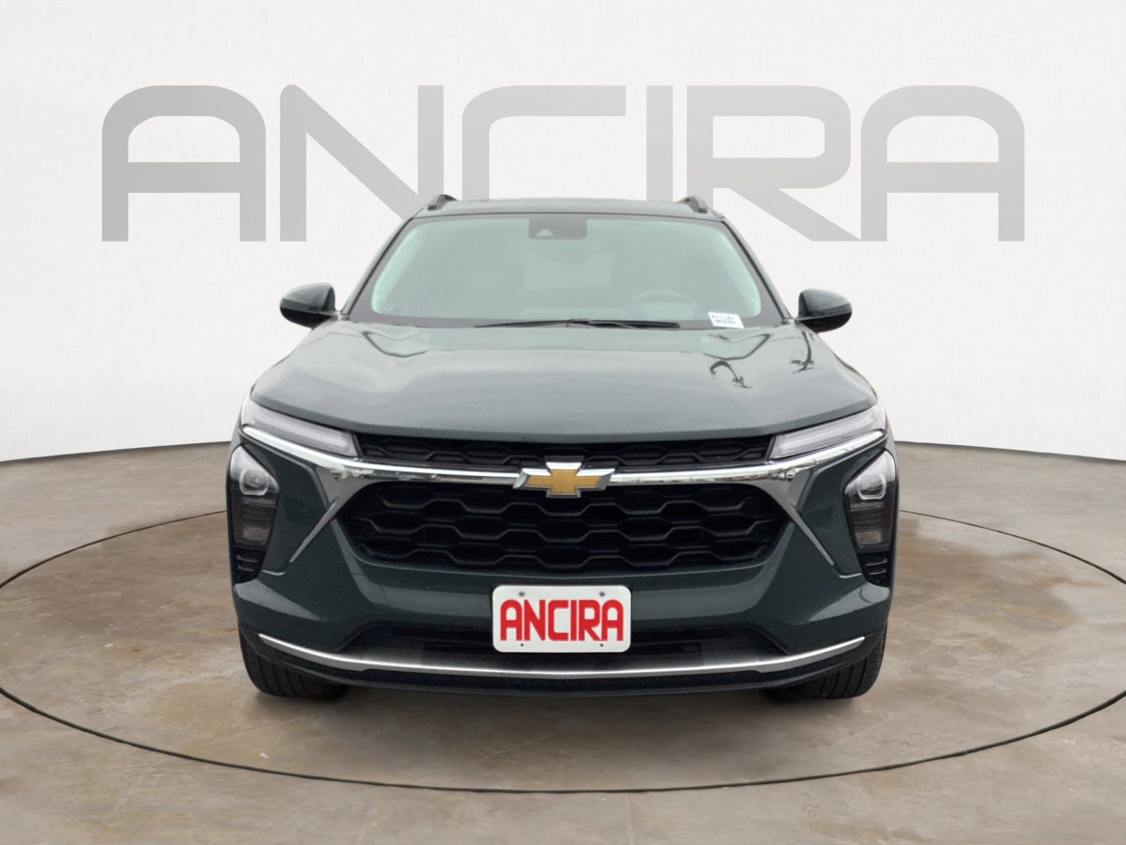 Used 2025 Chevrolet Trax LT FWD image 8