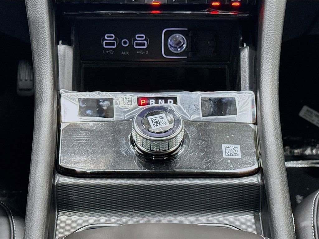 New 2025 Jeep Grand Cherokee Altitude image 27