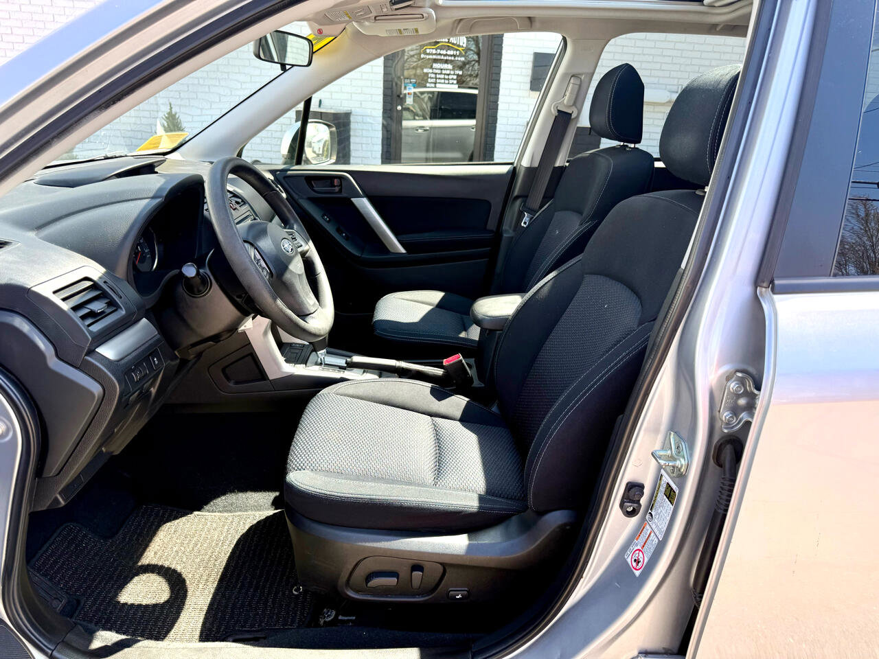 Used 2015 Subaru Forester 2.5i Premium image 16