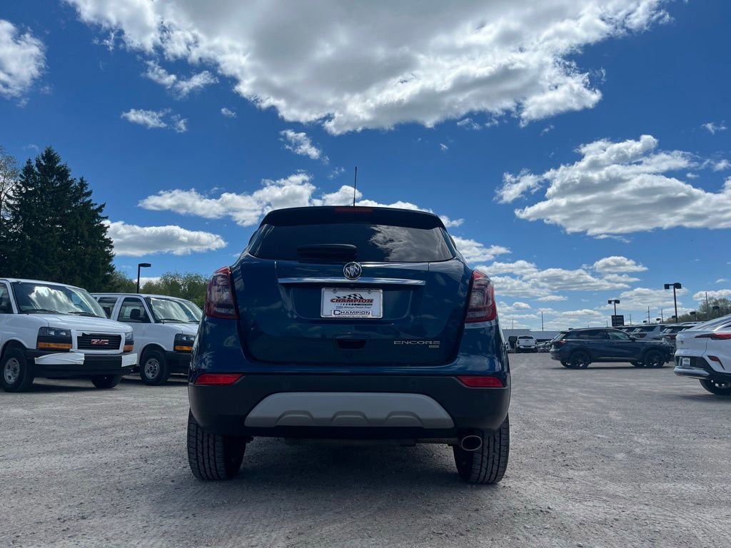 Used 2019 Buick Encore Essence w/ Safety Package II AWD/4WD image 9