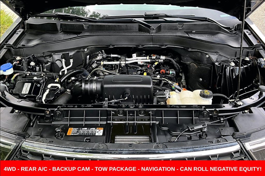 Used 2023 Ford Explorer XLT w/ Equipment Group 202A AWD/4WD image 30