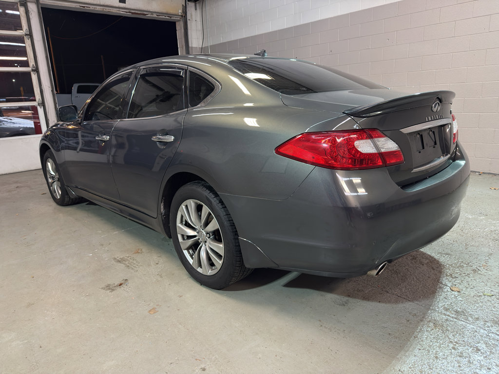 Used 2012 INFINITI M37 x w/ Premium Pkg image 4