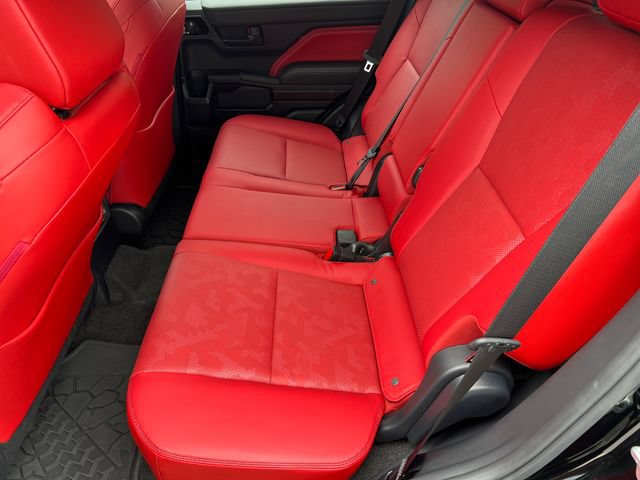 Used 2025 Toyota 4Runner TRD Pro AWD/4WD image 25