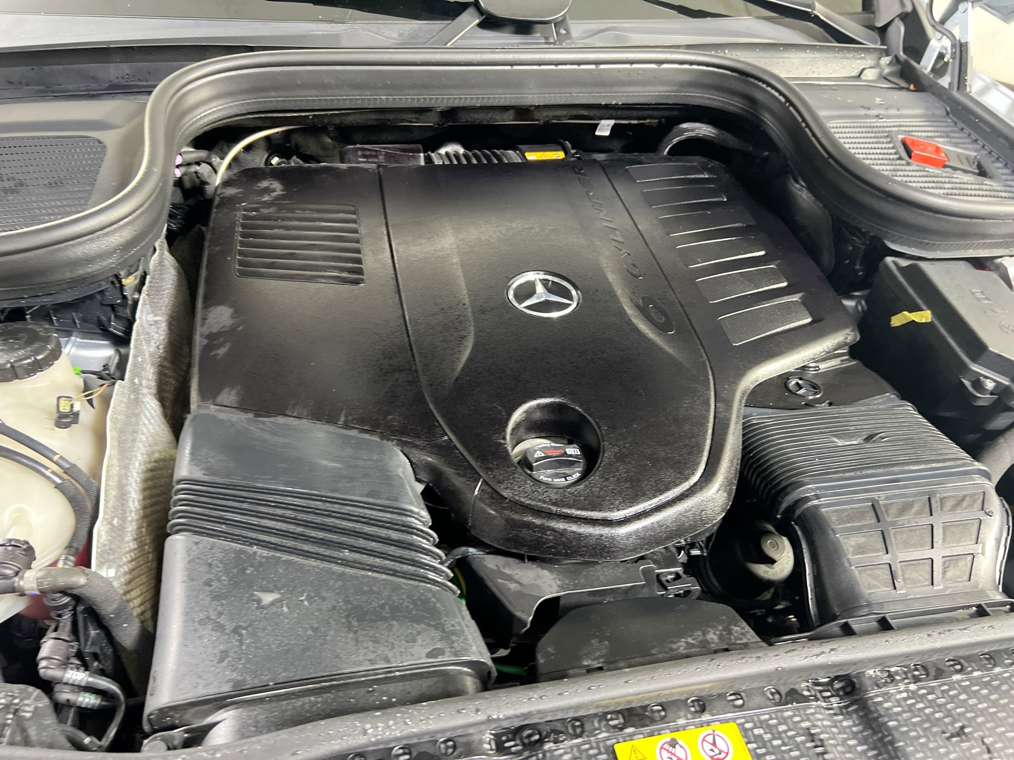 Used 2024 Mercedes-Benz GLS 450 4MATIC image 31