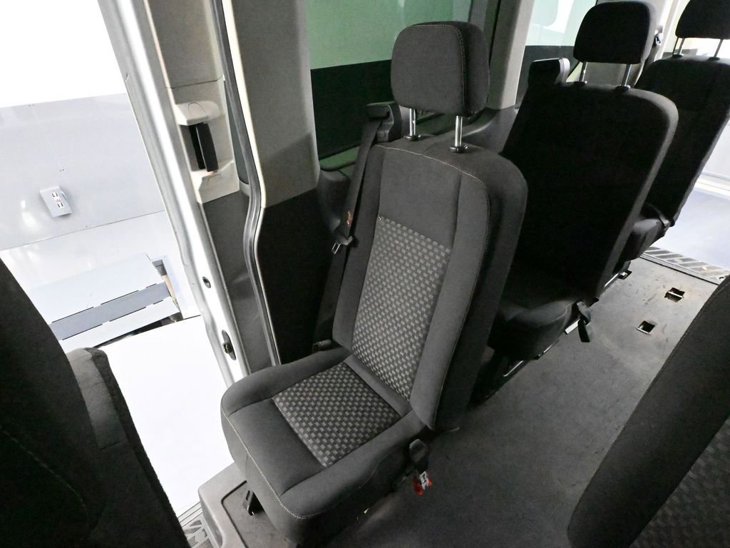 Used 2023 Ford Transit 350 XL image 36