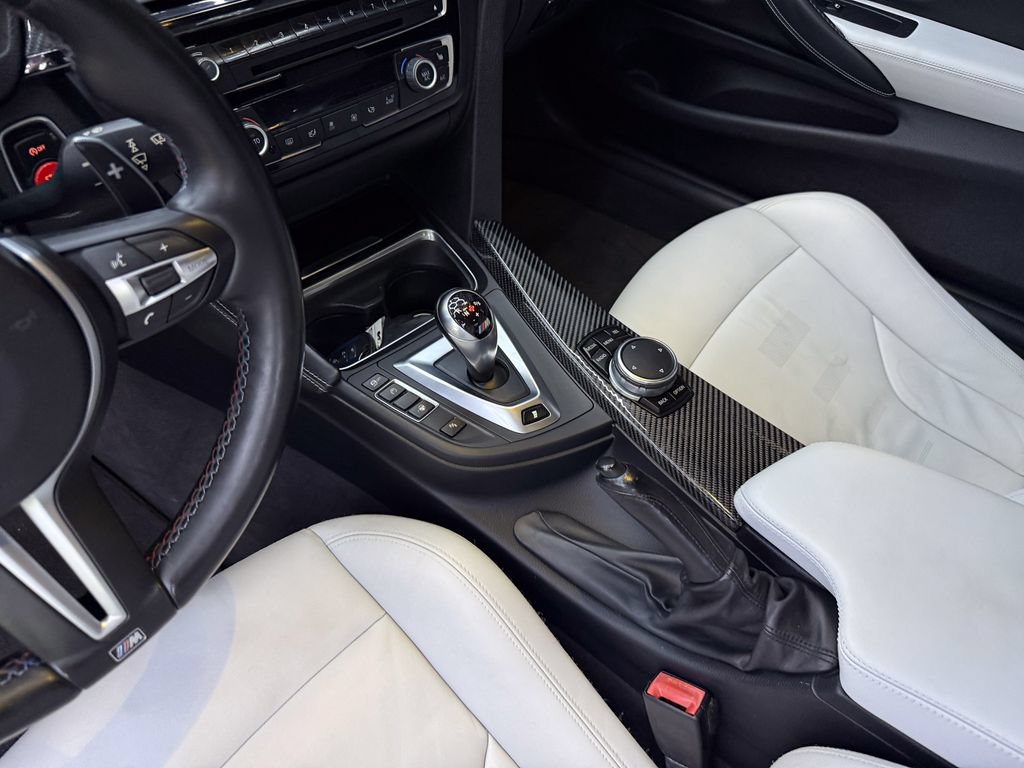 Used 2015 BMW M4 Coupe RWD image 12