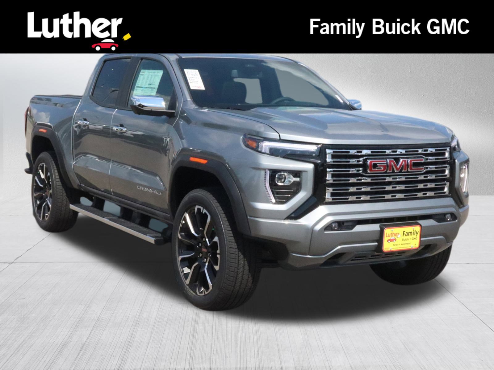 New 2025 GMC Canyon Denali