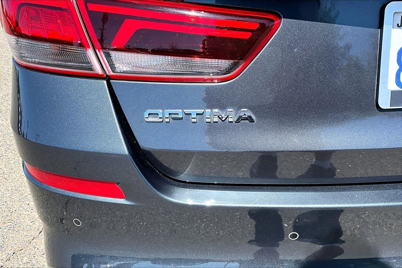 Used 2020 Kia Optima S w/ S Panoramic Sunroof Package FWD image 9