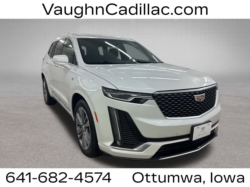 Used 2025 Cadillac XT6 Premium Luxury image 1