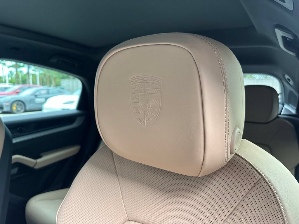 New 2026 Porsche Cayenne S AWD/4WD image 23
