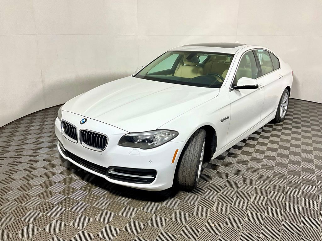 Used 2014 BMW 528i xDrive Sedan image 12