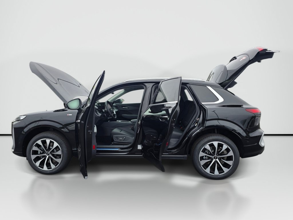 New 2026 Audi Q3 quattro 2.0T AWD/4WD image 10