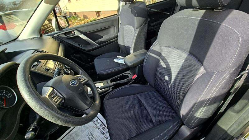Used 2015 Subaru Forester 2.5i Premium w/ All-Weather Package image 22