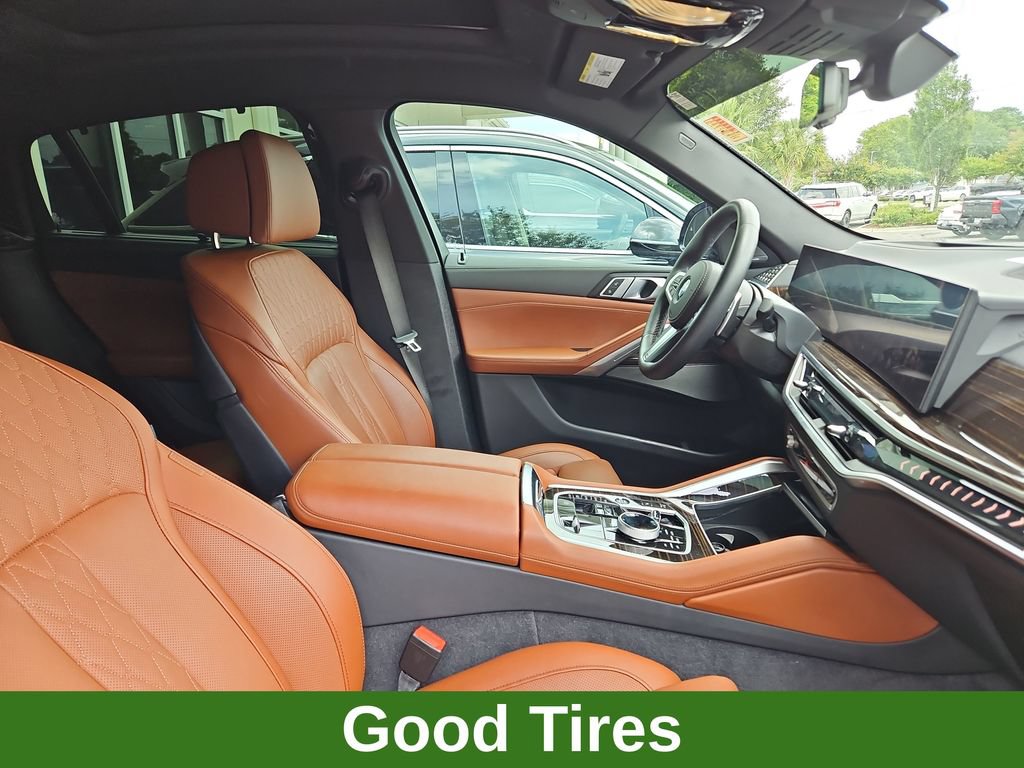 Used 2025 BMW X6 xDrive40i w/ Executive Package AWD/4WD image 7