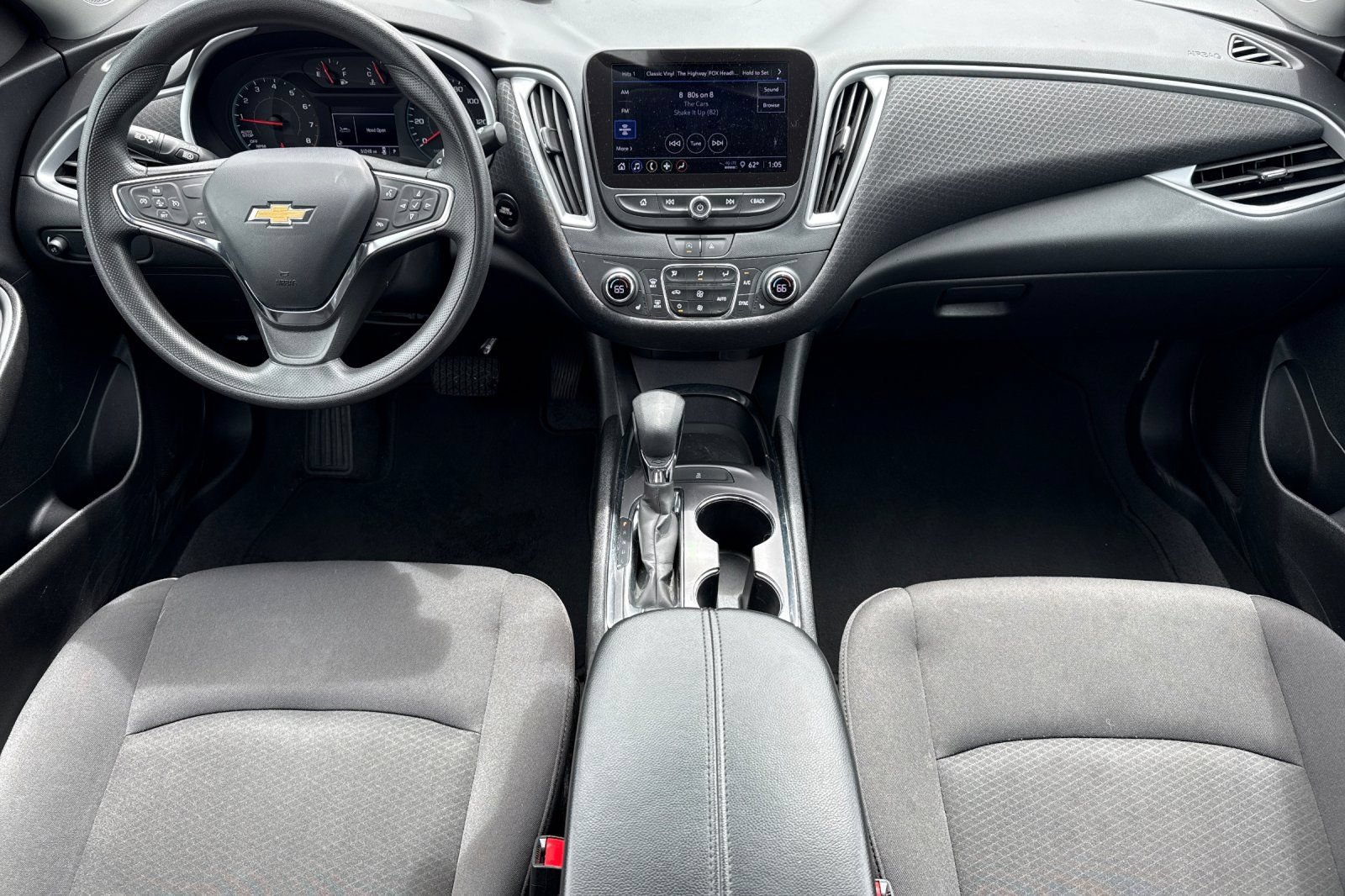 Used 2023 Chevrolet Malibu LT FWD image 20