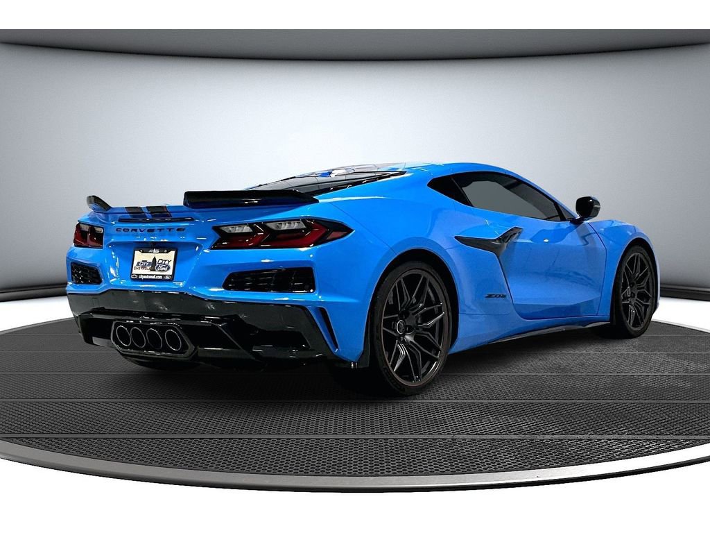 Used 2025 Chevrolet Corvette Z06 w/ Stealth Interior Trim Package image 14