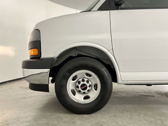 Used 2024 GMC Savana 2500 w/ Driver Convenience Package image 33