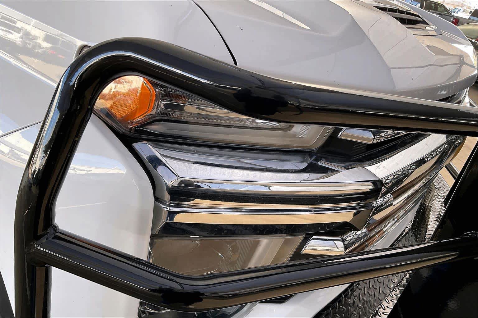 Used 2022 Chevrolet Silverado 2500 High Country w/ Technology Package image 27